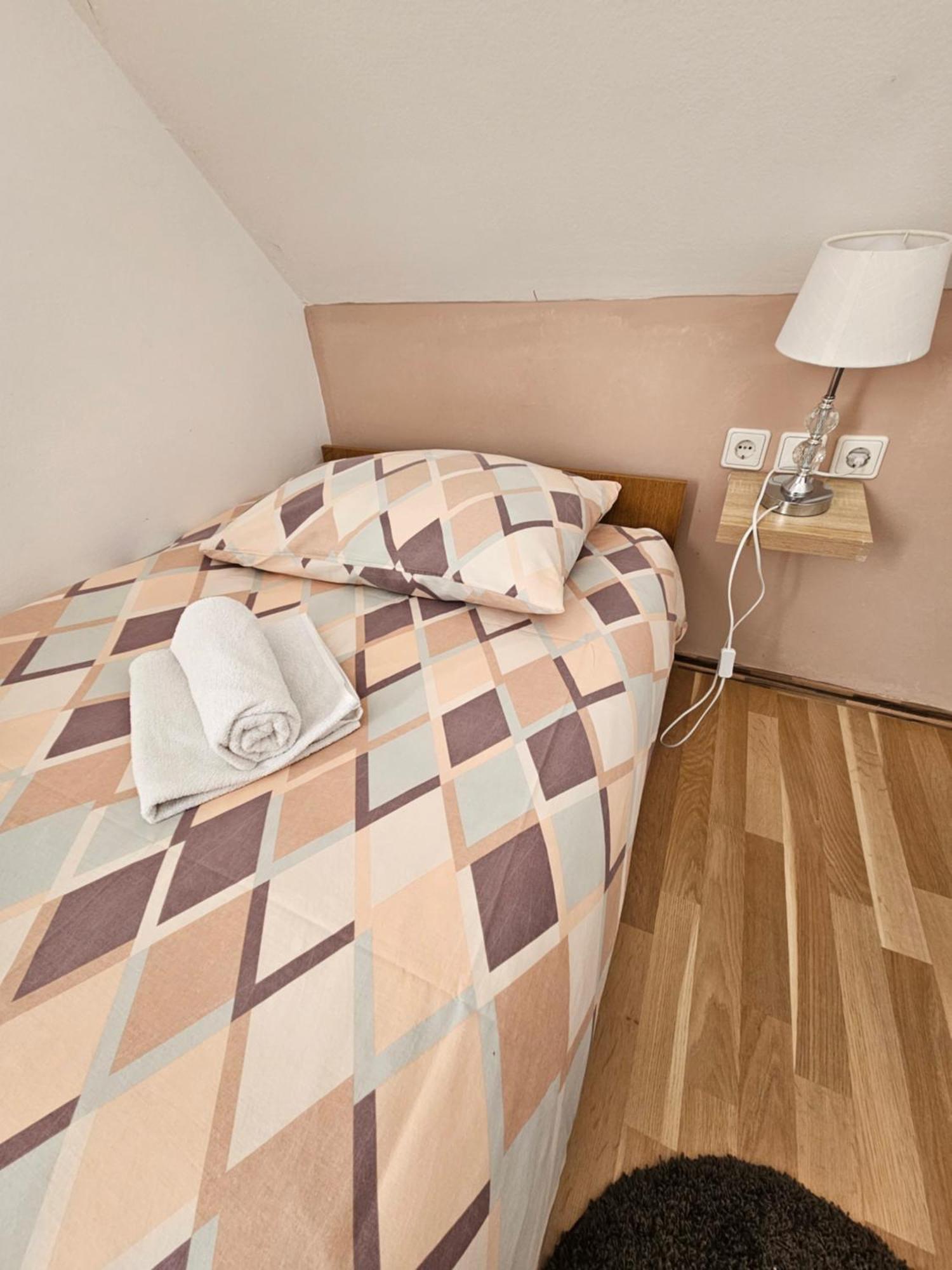 Apartments Luka Раковица Екстериор снимка
