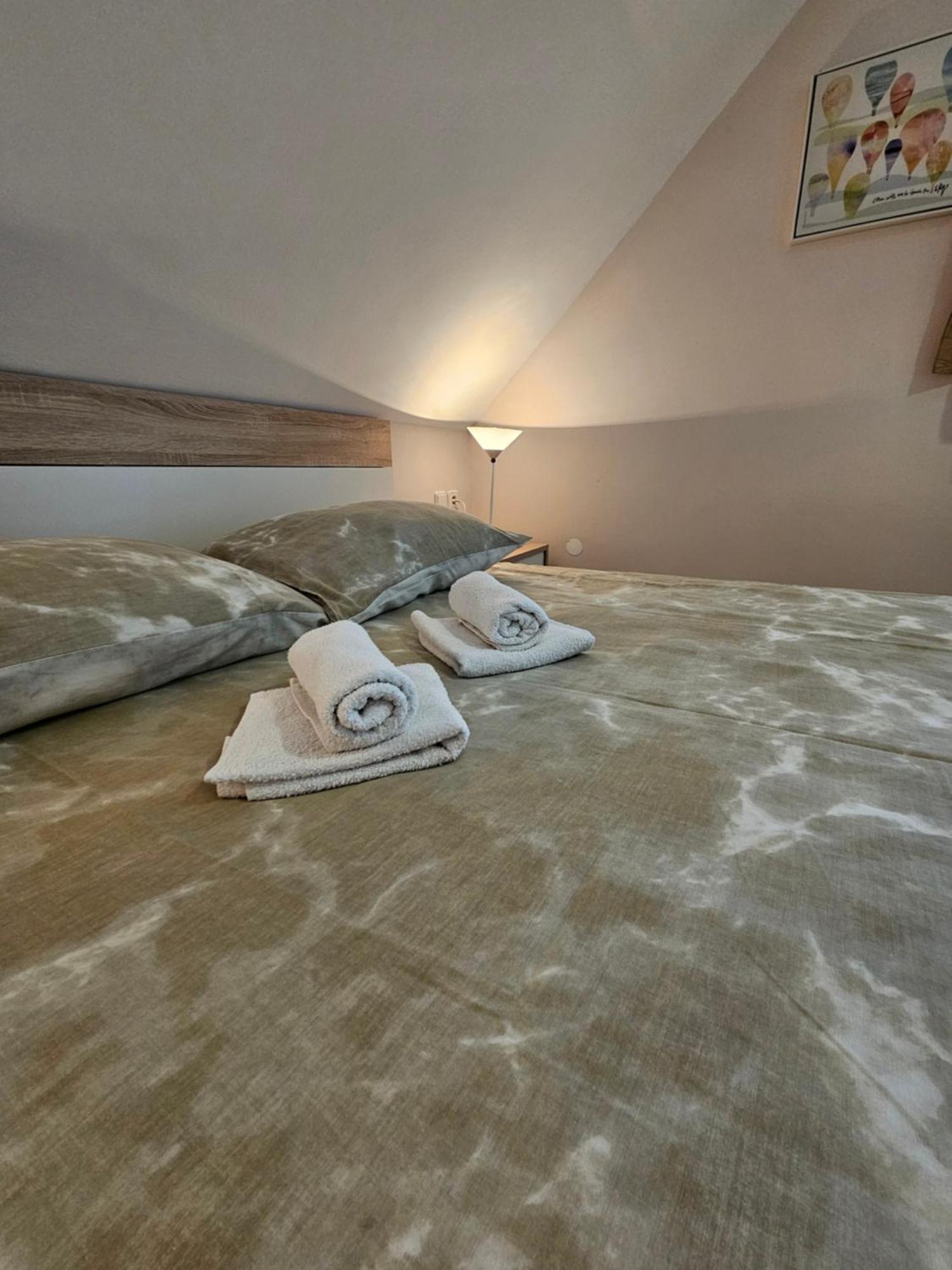 Apartments Luka Раковица Екстериор снимка
