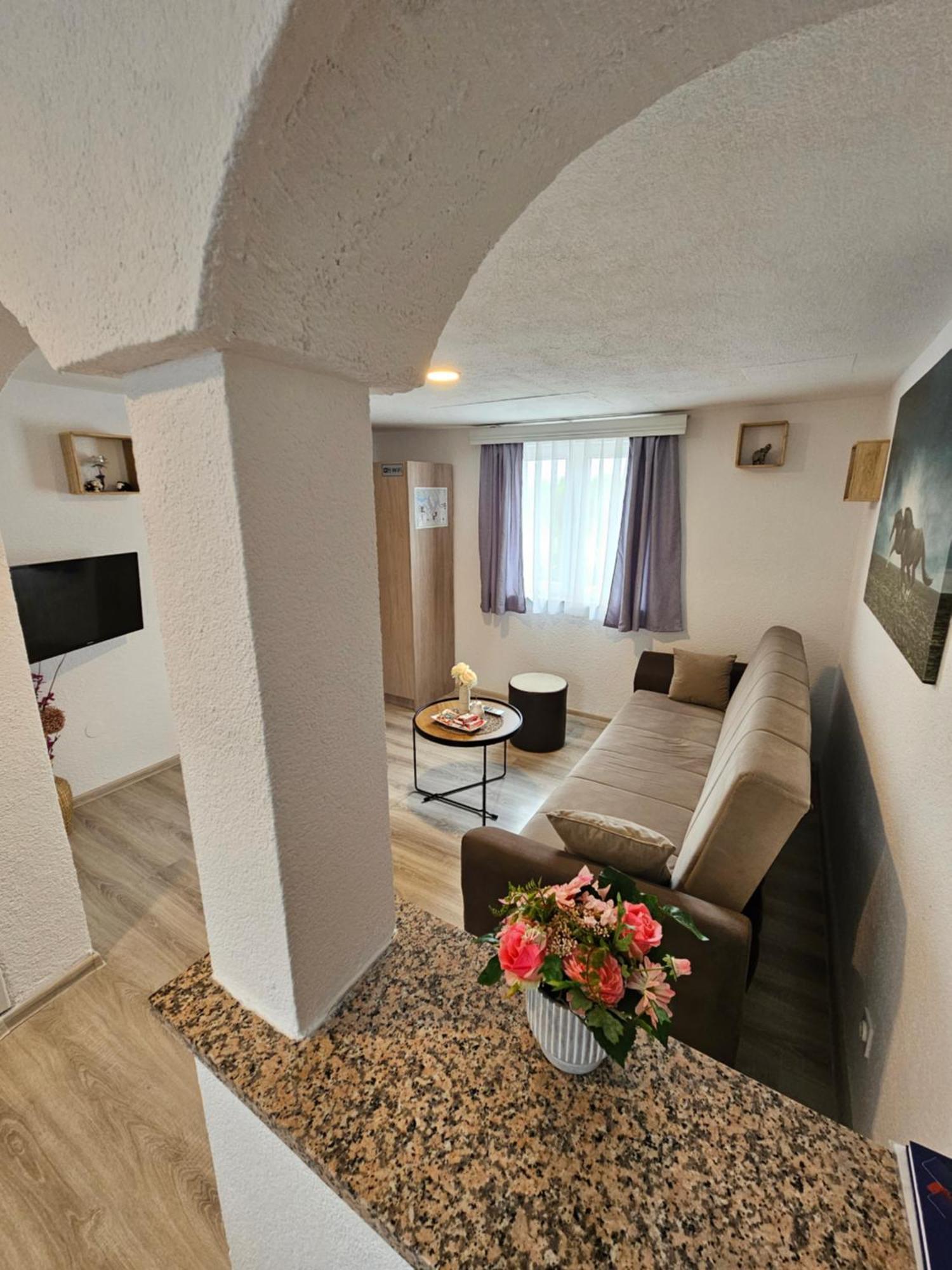 Apartments Luka Раковица Екстериор снимка